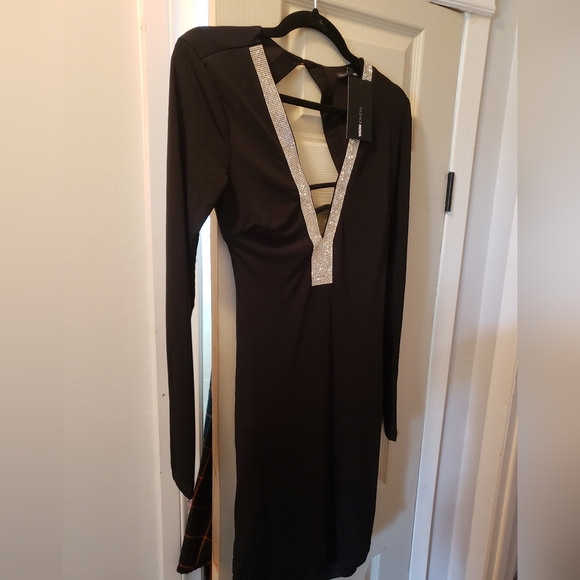 🥵FASHION NOVA MINI DRESS🥵 - Picture 5 of 6